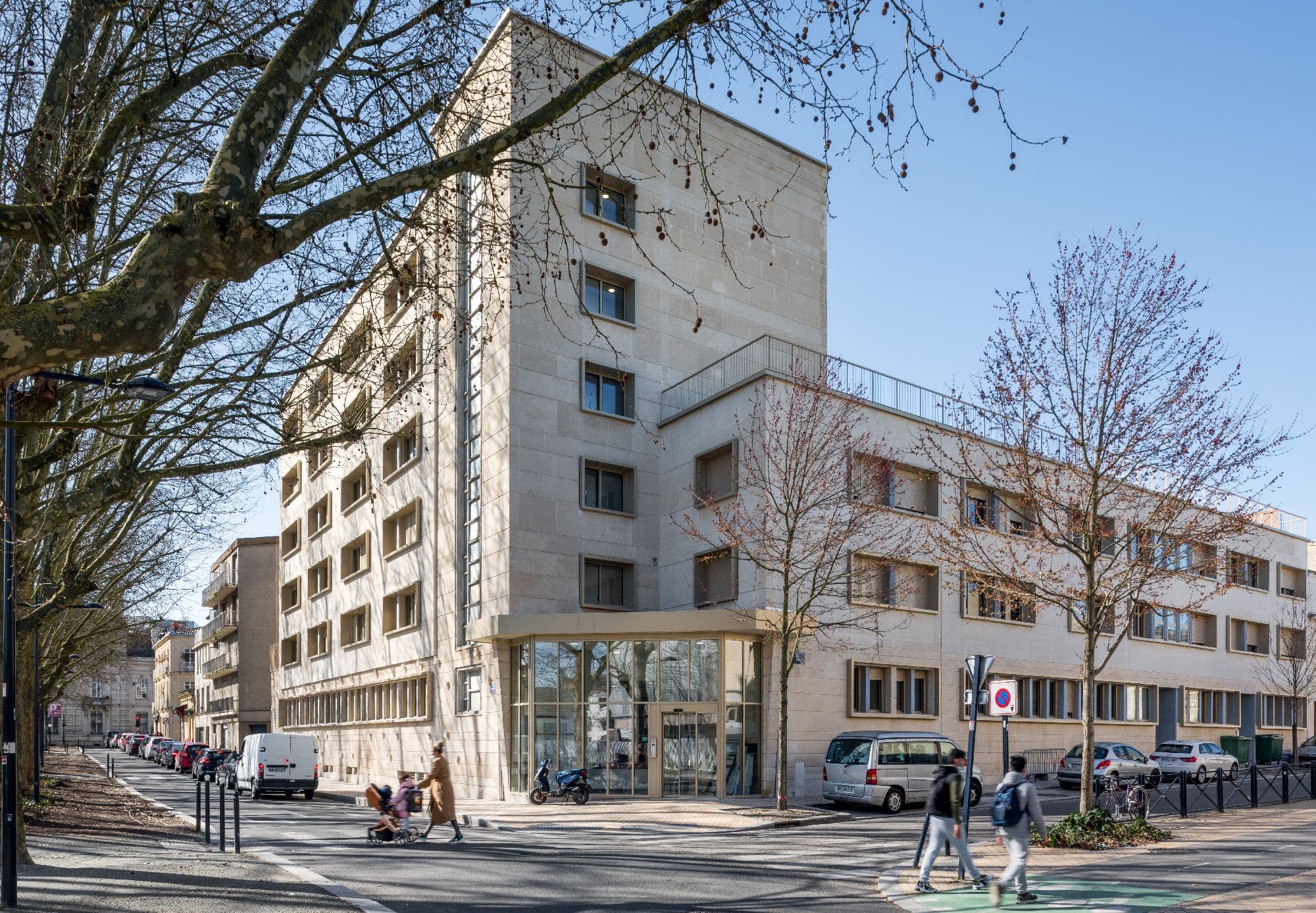 CRÈCHE DES DOUVES - image 0